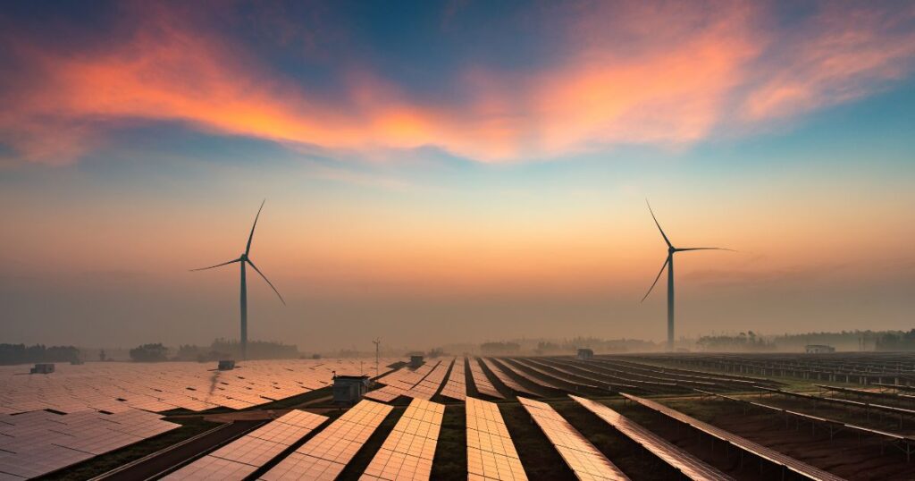 Cresce il fotovoltaico, ma ancora non basta.